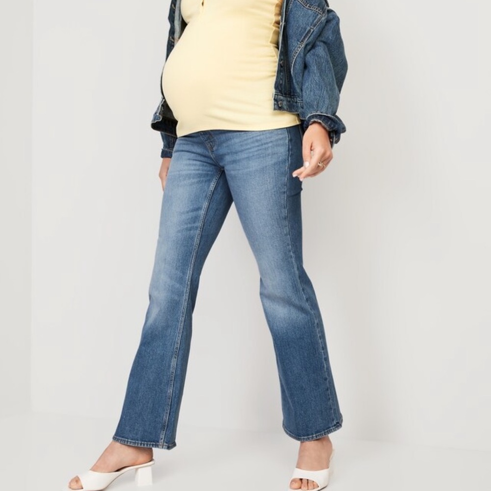 NWT- Old Navy Maternity- 2. Flare